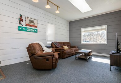 293 Fowler Rd Cape Elizabeth-large-004-0