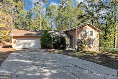 8528 Pond Ridge Ct, Riverdale, GA 30296 - photo 3