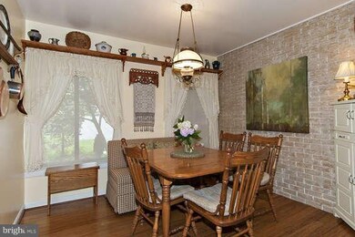 9742 Basket Ring Rd, Columbia, MD 21045 - photo 3