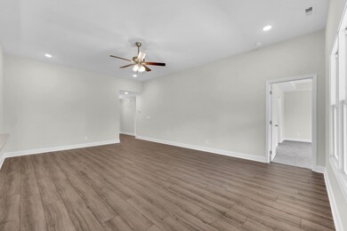 375 Galway Dr, Clarksville, TN 37042 - photo 7