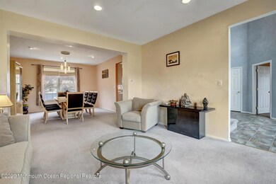 07-Living Room