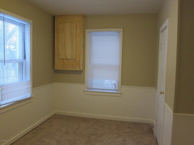 1132 Clover second bd painted
