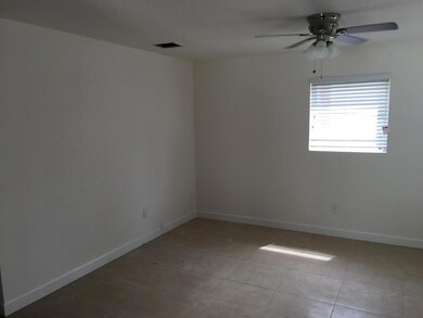 945 29th St, West Palm Beach, FL 33407 - photo 4