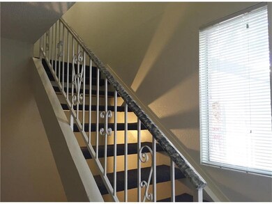 10600 Springwood Dr unit B, El Paso, TX 79935 - photo 5