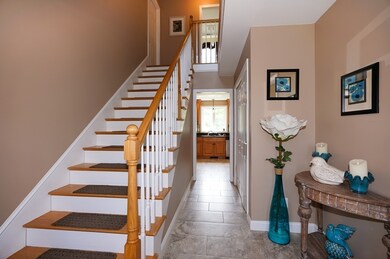 2 Sumpter Rd, Burlington, MA 01803 - photo 4