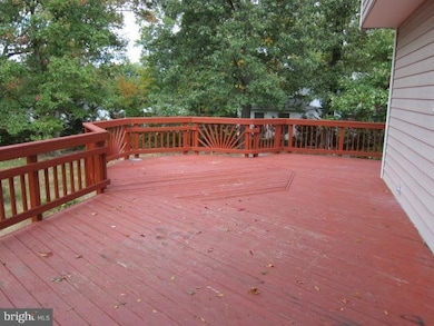 9293 Meadow Crossing Way, Fairfax Station, VA 22039 - photo 3