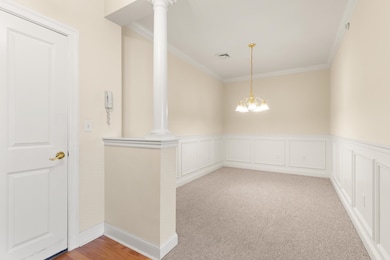 Colliston Yard unit 328, Nashua, NH 03060 - photo 7