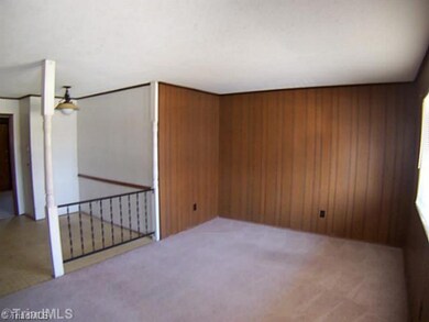 118 Lynn Dr, Archdale, NC 27263 - photo 2