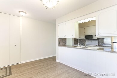 698 Village Lane_4