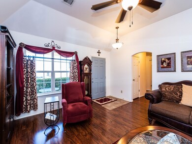 20316 E 43rd Place S, Broken Arrow, OK 74014 - photo 3