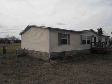 2755 Sims Rd, Shelbyville, TN 37160 - photo 2