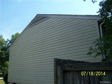 5841 Huntingcreek Dr, North Chesterfield, VA 23237 - photo 2