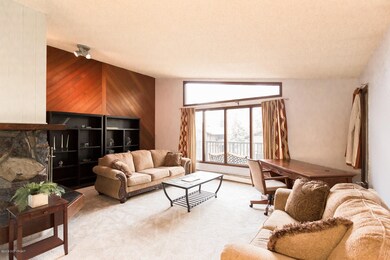 7303 Foxridge Circle #1  01