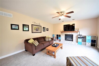 5480 Bear Creek Pass, Auburn, IN 46706 - photo 3