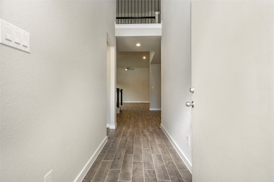 11110 Rose River Dr, Houston, TX 77044 - photo 4