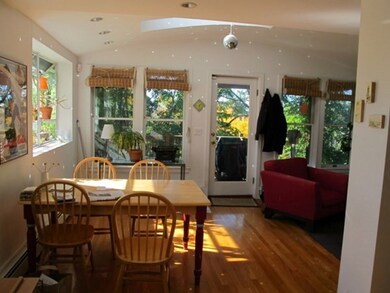 9 Howard St unit 3, Cambridge, MA 02139 - photo 2