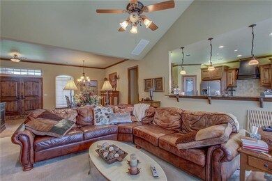 19825 Crest Ridge Dr, Edmond, OK 73012 - photo 7