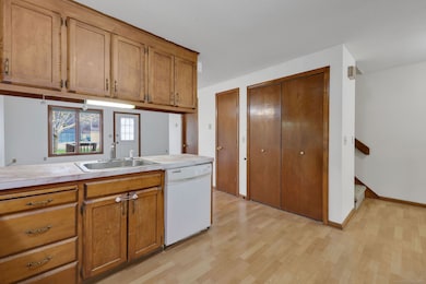 5 Foncine Ln unit 5, South Windsor, CT 06074 - photo 6