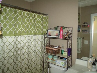 508 Atlee Dr, Harrodsburg, KY 40330 - photo 6