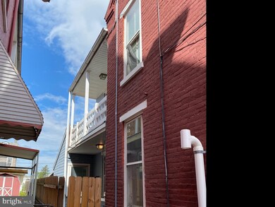 128 S 8th St, Columbia, PA 17512 - photo 2