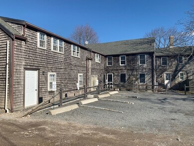 10 Cromwell Ln, Vineyard Haven, MA 02568 - photo 7