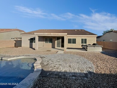 7939 W Imperial Eagle Ct, Tucson, AZ 85757 - photo 5