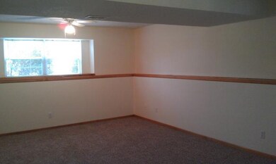 525 S Huntsman Blvd, Raymore, MO 64083 - photo 7