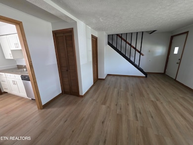 187 Tacoma Rd, Oak Ridge, TN 37830 - photo 4