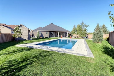 2607 Mcleod Dr E, West Fargo, ND 58078 - photo 5