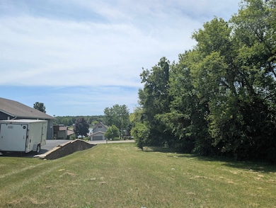 883 Breckenboro Ave, Lake Summerset, IL 61019 - photo 2