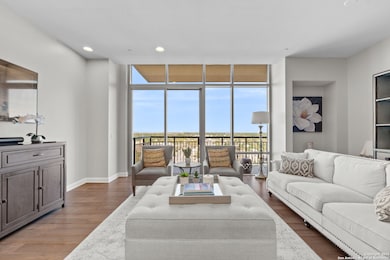 The Broadway unit 1505, San Antonio, TX 78209 - photo 2