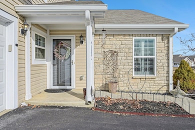 5-web-or-mls-Chestnut Farms Loop-005