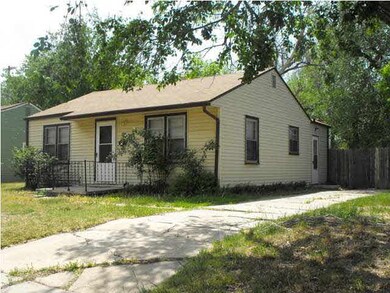 Perfect for First Time Home Buyer, Single Person o
