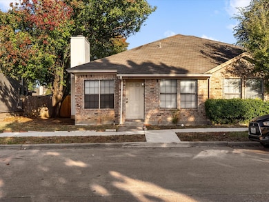 1023 Tennessee Trail, Arlington, TX 76017 - photo 2