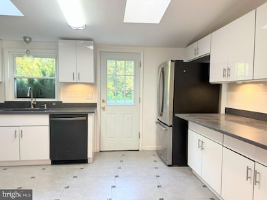 37 Fisher Ave, Princeton, NJ 08540 - photo 5