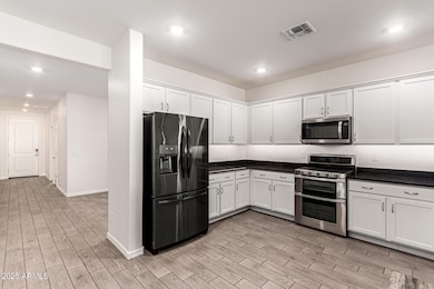 17466 W Echo Ln, Waddell, AZ 85355 - photo 5