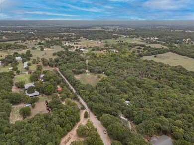 1711 County Road 4764, Boyd, TX 76023 - photo 7