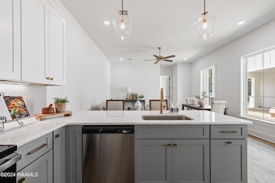 120 Mayberry Grove St, Youngsville, LA 70592 - photo 6