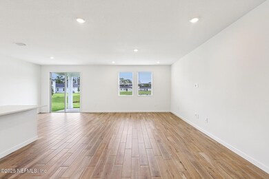 16 Oconee Dr, Palm Coast, FL 32137 - photo 5