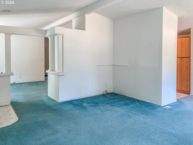 230 Hinkle Creek Rd, Sutherlin, OR 97479 - photo 4