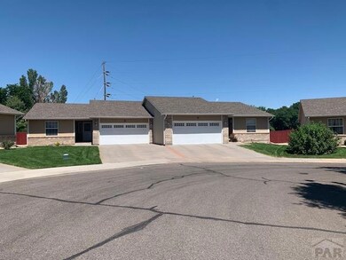 20 Nona Brooks Ct unit E, Pueblo, CO 81005 - photo 3