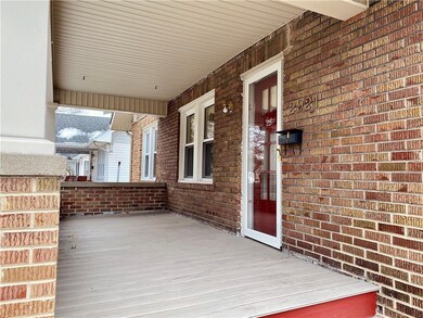 2921 Champaign Ave, Mattoon, IL 61938 - photo 5