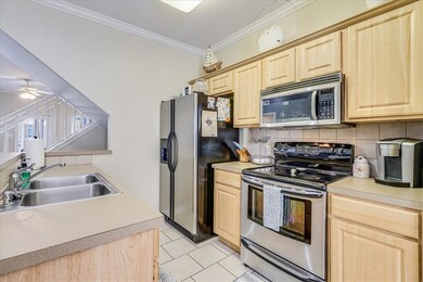 14202 Encantada Ave unit 302, Corpus Christi, TX 78418 - photo 4