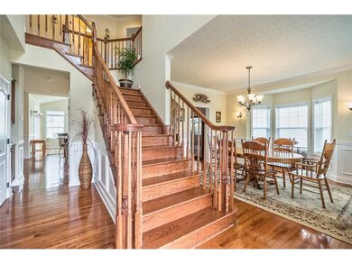 Entry/Foyer.