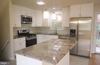 217 Worthmont Rd, Catonsville, MD 21228 - photo 4