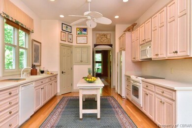 Custom Kitchen