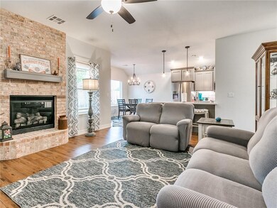 2201 Bent Tree, Shawnee, OK 74804 - photo 3