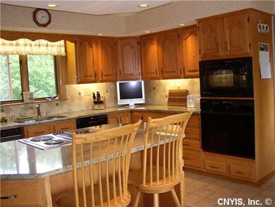 Kitchen TASTEFUL BACKSPLASH AND UNDER CABINET LIGH