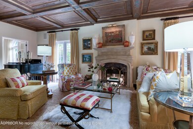 211 Dunbar Rd Palm Beach FL-print-016-02