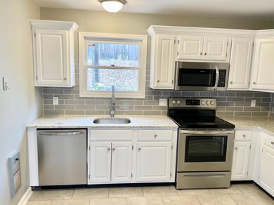 2157 Cramer Rd, Bushkill, PA 18324 - photo 7